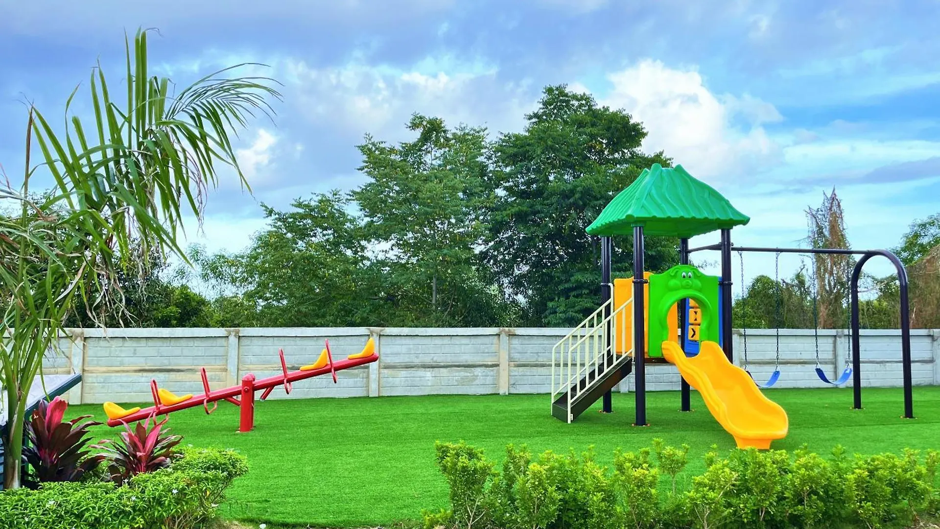 Panglao Luxury Sea View Condo, Pool, Cafe - Suite 918 Dauis
