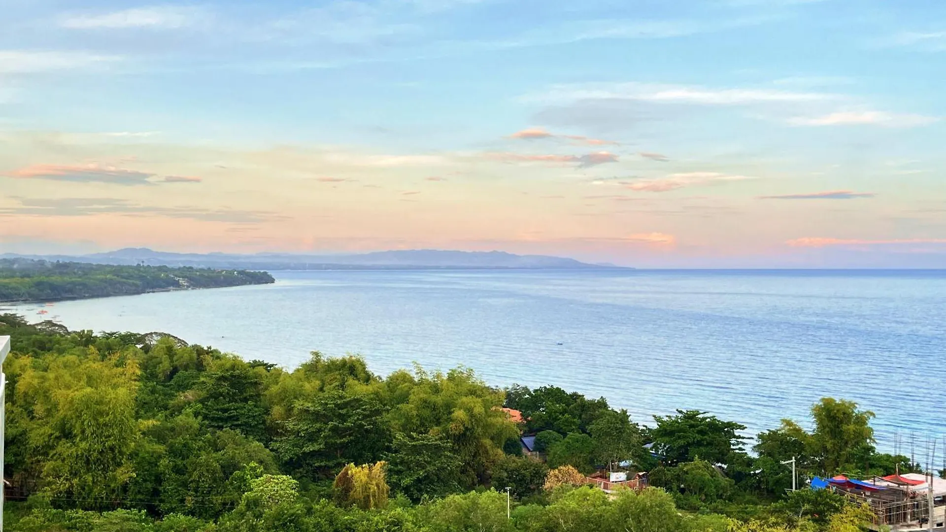 Apartment Panglao Luxury Sea View Condo, Pool, Cafe - Suite 918 Dauis
